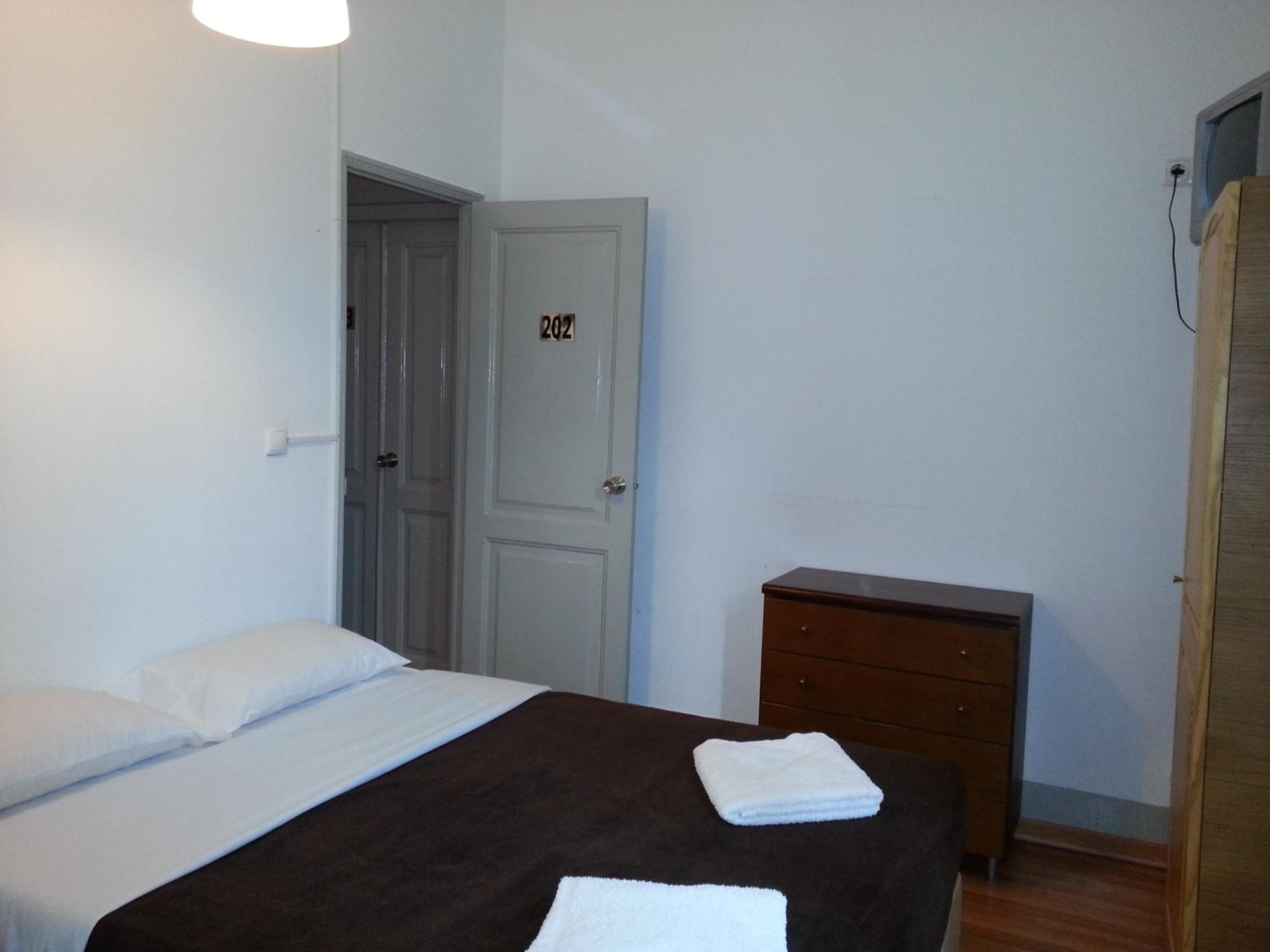 City Centre Anjos Guesthouse Lisbona Esterno foto